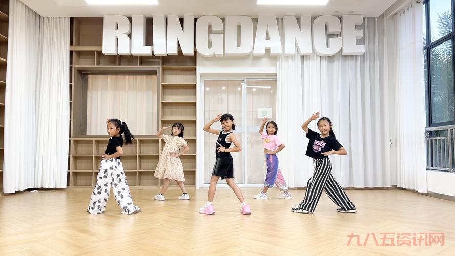 幼儿HIPHOP仙踪林怎么样?带宝贝体验超酷街舞!